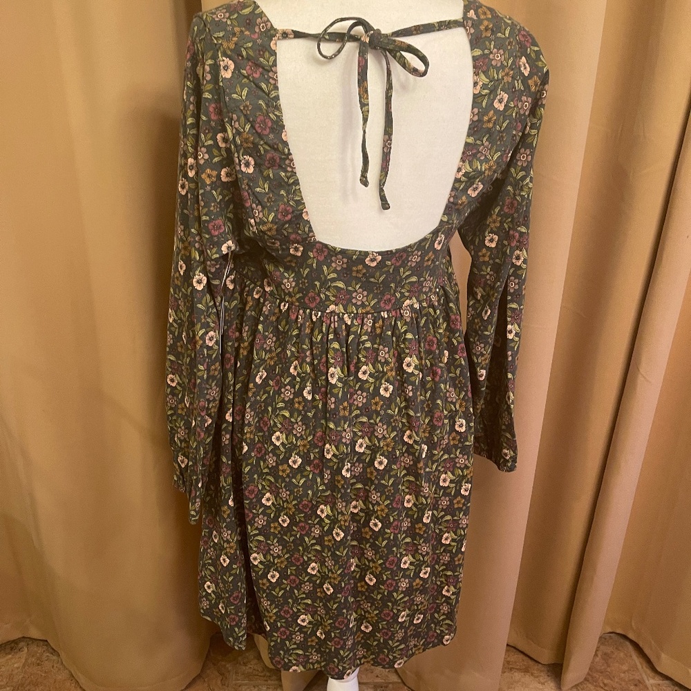NEW! Known Supply Ambrose Forest Bloom Mini Dress Size Small NWT! - Picture 11 of 14